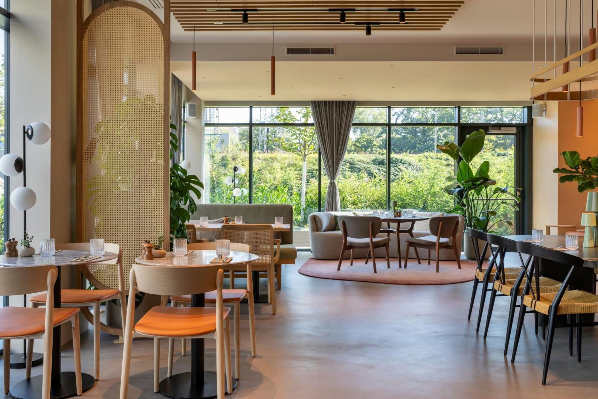 Hotel Element By Westin Breslavia Exterior foto